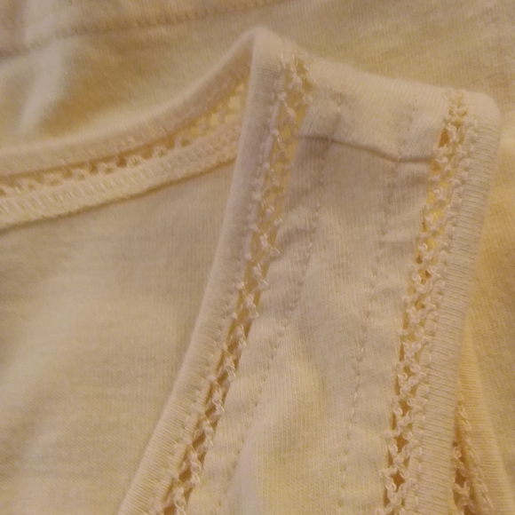 4/$20 Basic Edition Yellow Top with Lace Trim Design - Picture 8 of 10